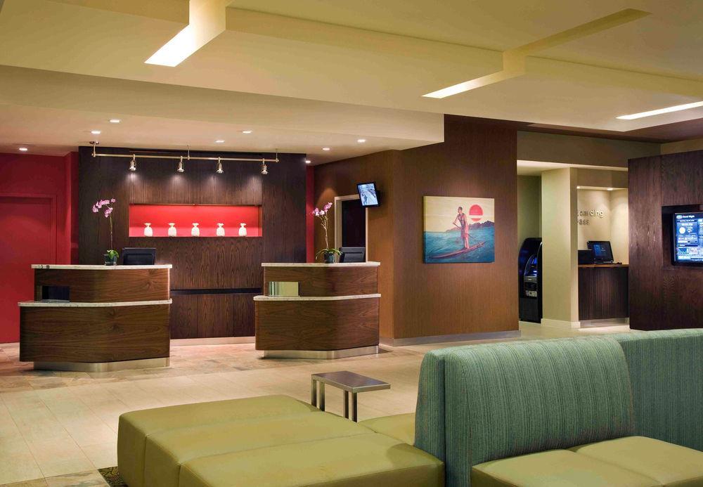 คอร์ตยาร์ด เมาอี คาฮาลูอี แอร์พอร์ต Hotel คาฮูลุย ภายนอก รูปภาพ