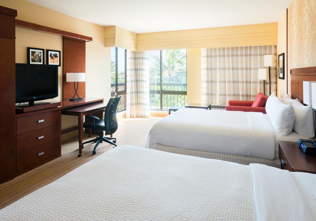 คอร์ตยาร์ด เมาอี คาฮาลูอี แอร์พอร์ต Hotel คาฮูลุย ภายนอก รูปภาพ